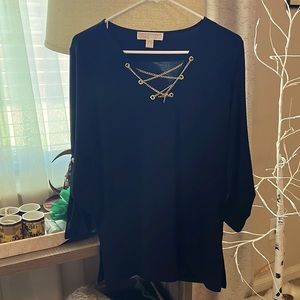 MICHAEL KORS Size Medium 3/4 Sleeve Black top with gold chain v neck